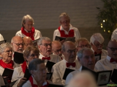 241222-Kerstconcert-koor-Eigenwijs-HO-exp-144