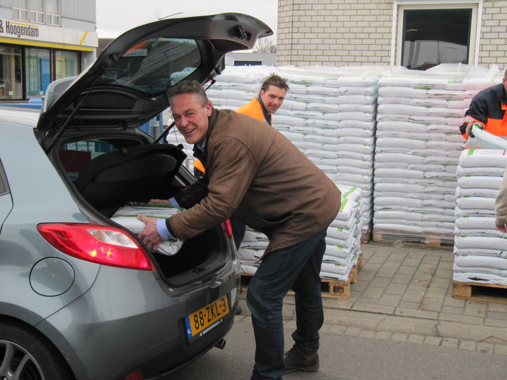 Gemeente Hillegom En Meerlanden Bedanken Inwoners Met Compost ...